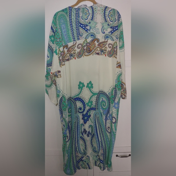 Zara Lounge/Cover Up/Patio Gown Gorgeous Colorful Sz S Oversized Fit Up To 14 - Picture 4 of 9